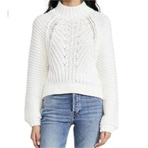EUC Free People Ivory Turtleneck Cable Sweetheart Sweater Medium